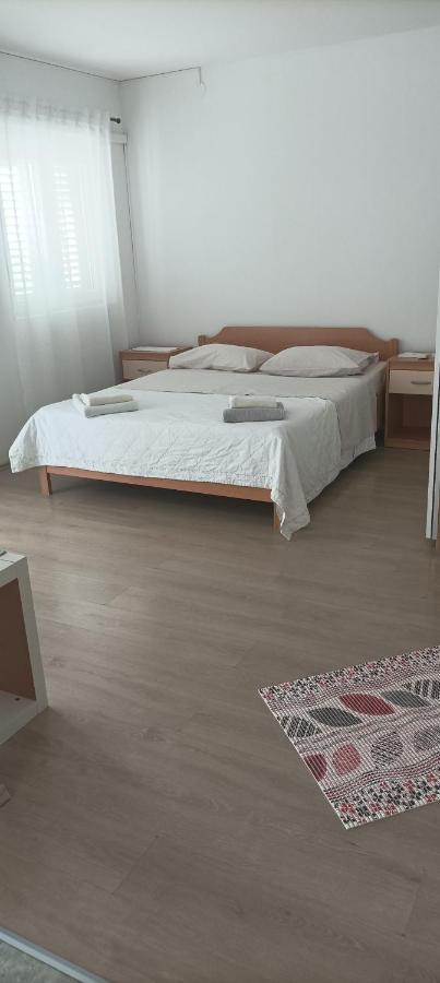 Feel Good Apartment Banjol المظهر الخارجي الصورة